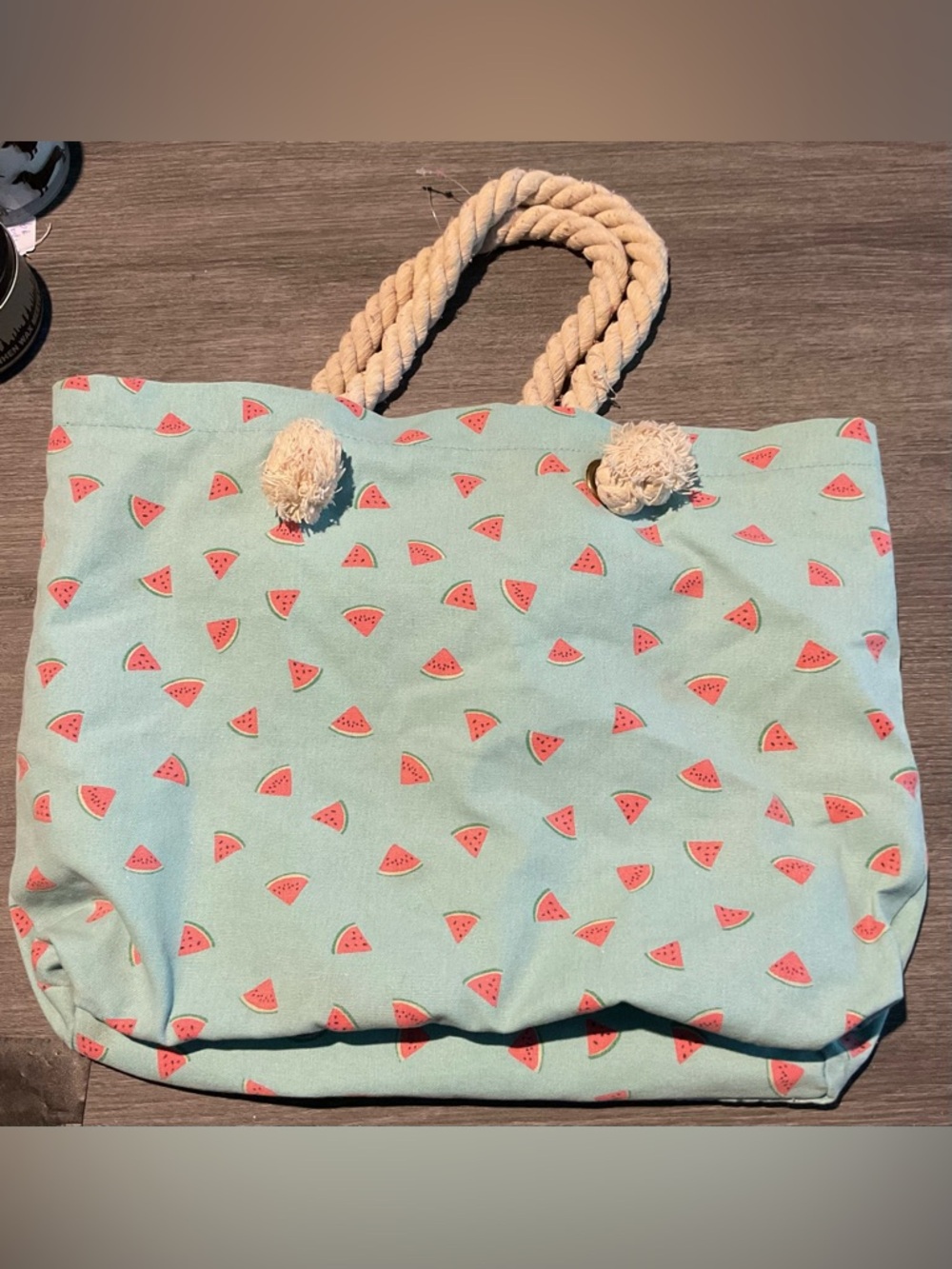 24 pc. Teen/Pre-teen Beauty BUNDLE - MSRP: $200+ - Picture 8 of 10